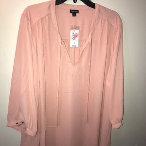 Torrid Orange Blouse Size 4/4X/26 NWT
